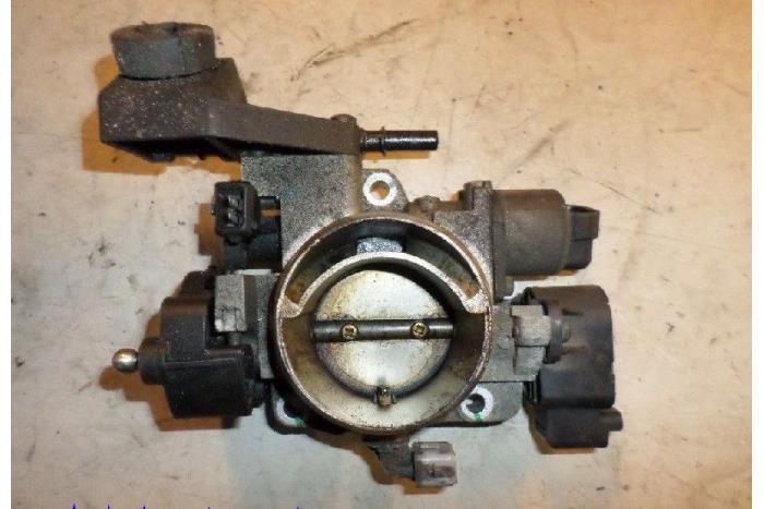 Gebruikte Gasklephuis Citroen Xsara Picasso (CH) 1.8 16V Prijs € 15,00 Margeregeling aangeboden door Hans Auto Onderdelen