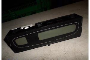 Gebruikte Display Interieur Renault Laguna II (BG) 1.9 dCi 100 Prijs € 18,00 Margeregeling aangeboden door Hans Auto Onderdelen