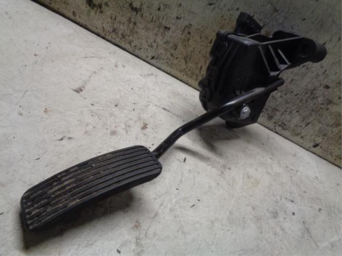 Gebruikte Gaspedaalpositie Sensor Opel Astra H (L48) 1.3 CDTI 16V Ecotec Prijs € 15,00 Margeregeling aangeboden door Hans Auto Onderdelen