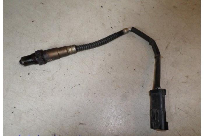 Gebruikte Lambda Sonde Renault Megane Scénic (JA) 1.6 16V RT,RXE,RXT Prijs € 15,00 Margeregeling aangeboden door Hans Auto Onderdelen