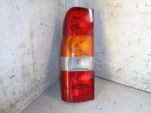 Gebruikte Achterlicht links Ford Transit 2.0 TDdi 16V Prijs € 12,00 Margeregeling aangeboden door Hans Auto Onderdelen