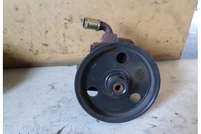 Gebruikte Pomp Servo Ford Ka I 1.3i Prijs € 25,00 Margeregeling aangeboden door Hans Auto Onderdelen