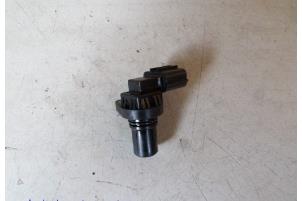 Gebruikte Nokkenas Sensor Opel Corsa C (F08/68) 1.7 DI 16V Prijs € 9,00 Margeregeling aangeboden door Hans Auto Onderdelen