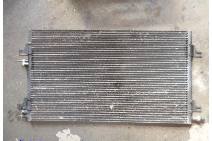 Airco Radiateur van een Renault Laguna II (BG) 1.9 dCi 120 2001