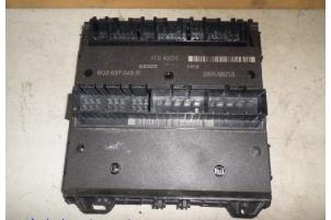 Gebruikte Module Comfort Volkswagen Polo IV (9N1/2/3) 1.9 SDI Prijs € 30,00 Margeregeling aangeboden door Hans Auto Onderdelen