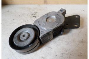 Gebruikte Spanrol Multiriem Volkswagen Polo IV (9N1/2/3) 1.9 SDI Prijs € 15,00 Margeregeling aangeboden door Hans Auto Onderdelen