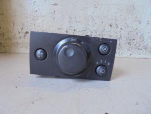 Gebruikte Licht Schakelaar Opel Meriva 1.6 16V Prijs € 12,00 Margeregeling aangeboden door Hans Auto Onderdelen