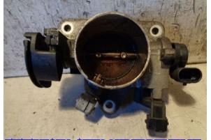 Gebruikte Gasklephuis Peugeot 206 (2A/C/H/J/S) 1.6 XS,XT Prijs € 12,00 Margeregeling aangeboden door Hans Auto Onderdelen