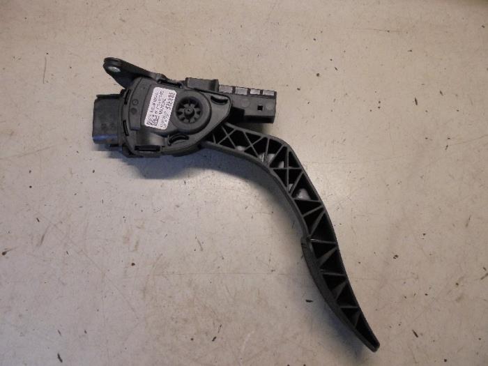 Gebruikte Gaspedaalpositie Sensor Ford Fiesta 6 (JA8) 1.25 16V Prijs € 25,00 Margeregeling aangeboden door Hans Auto Onderdelen
