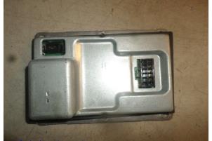 Gebruikte Computer Diversen Renault Laguna II Grandtour (KG) 1.8 16V Prijs € 45,00 Margeregeling aangeboden door Hans Auto Onderdelen