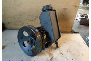 Gebruikte Servopomp Opel Vectra B (36) 1.6 16V Ecotec Prijs € 21,00 Margeregeling aangeboden door Hans Auto Onderdelen