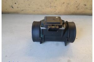 Gebruikte Luchthoeveelheidsmeter Opel Vectra B (38) 1.8 16V Ecotec Prijs € 15,00 Margeregeling aangeboden door Hans Auto Onderdelen