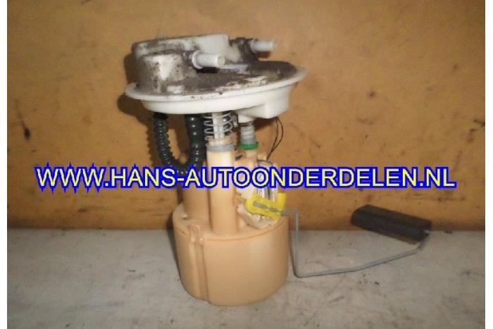 Gebruikte Tank element Pomp Renault Clio II (BB/CB) 1.4 Prijs € 25,00 Margeregeling aangeboden door Hans Auto Onderdelen
