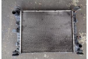 Gebruikte Radiateur Ford Focus 1 1.6 16V Prijs € 21,00 Margeregeling aangeboden door Hans Auto Onderdelen
