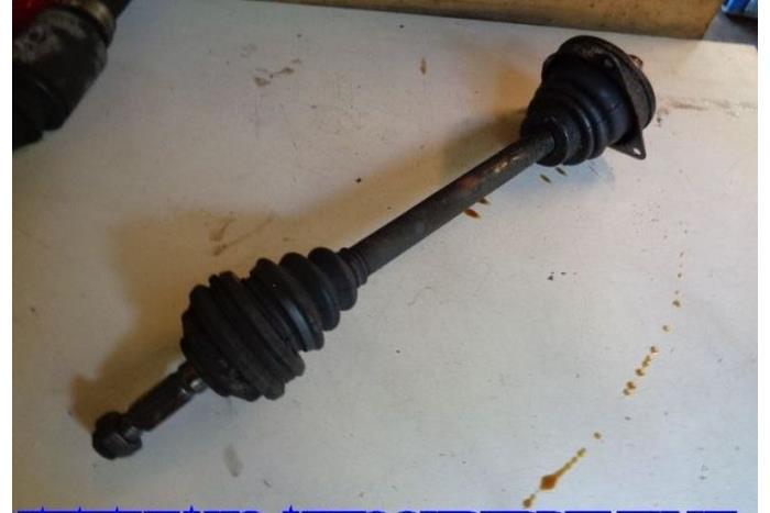 Gebruikte Steekas links-voor Peugeot 106 II 1.4 XN,XR,XS,XT Prijs € 25,00 Margeregeling aangeboden door Hans Auto Onderdelen