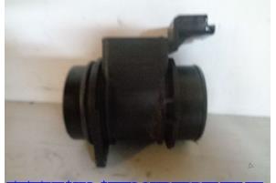 Gebruikte Luchthoeveelheidsmeter Citroen C3 (FC/FL/FT) 1.4 HDi Prijs € 21,00 Margeregeling aangeboden door Hans Auto Onderdelen