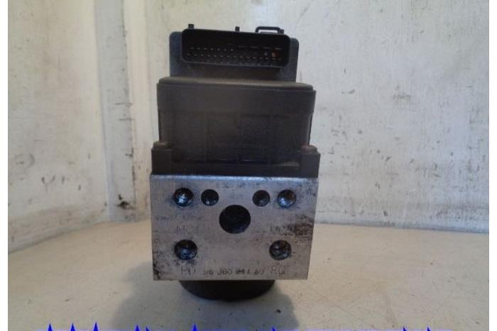 Gebruikte ABS Pomp Peugeot 306 Break (7E) 1.6i XR,XT,ST Prijs € 30,00 Margeregeling aangeboden door Hans Auto Onderdelen