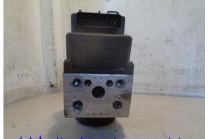 Gebruikte ABS Pomp Peugeot 306 Break (7E) 1.6i XR,XT,ST Prijs € 30,00 Margeregeling aangeboden door Hans Auto Onderdelen