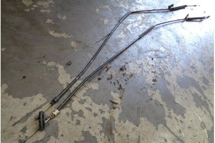 Gebruikte Handrem Kabel Ford Focus 2 Wagon 1.6 TDCi 16V 110 Prijs € 15,00 Margeregeling aangeboden door Hans Auto Onderdelen