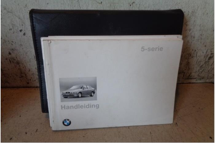 Instructie Boekje van een BMW 5 serie Touring (E39) 523i 24V 1998