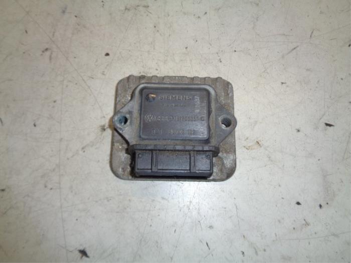 Gebruikte Module ontsteking Volkswagen Golf II (19E) 1.3 Prijs € 15,00 Margeregeling aangeboden door Hans Auto Onderdelen