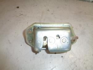 Gebruikte Achterslot Cilinder Chevrolet Matiz 0.8 S,SE Prijs € 12,00 Margeregeling aangeboden door Hans Auto Onderdelen