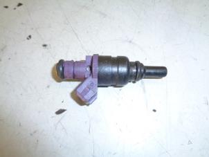 Gebruikte Injector (benzine injectie) Mercedes SLK (R170) 2.3 230 K 16V Prijs € 12,00 Margeregeling aangeboden door Hans Auto Onderdelen