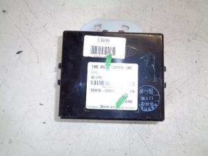 Gebruikte Boordcomputer Hyundai i10 (F5) 1.1i 12V Prijs € 21,00 Margeregeling aangeboden door Hans Auto Onderdelen