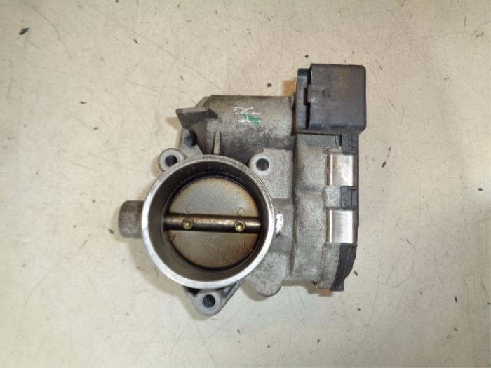 Gebruikte Gasklephuis Peugeot 307 SW (3H) 1.6 16V Prijs € 10,00 Margeregeling aangeboden door Hans Auto Onderdelen