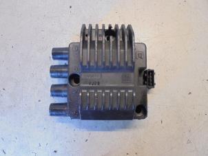 Gebruikte Bobine Opel Corsa B (73/78/79) 1.4i Prijs € 15,00 Margeregeling aangeboden door Hans Auto Onderdelen