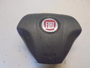 Gebruikte Airbag links (Stuur) Fiat Punto Evo (199) 1.3 JTD Multijet 85 16V Prijs € 35,00 Margeregeling aangeboden door Hans Auto Onderdelen