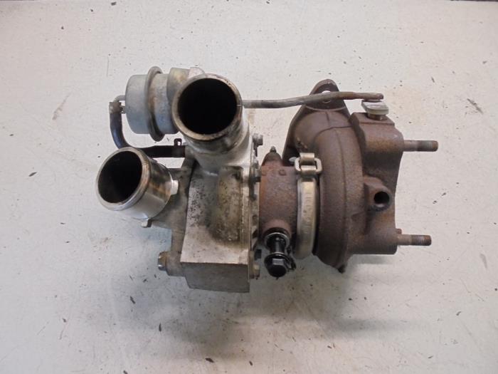 Turbo Toyota Corolla Verso (E12), 2001 / 2004 2.0 D-4D 16V 90, MPV, Diesel, 1.995cc, 66kW (90pk), FWD, 1CDFTV, 2002-01 / 2004-05, CDE120 (Gebruikt)