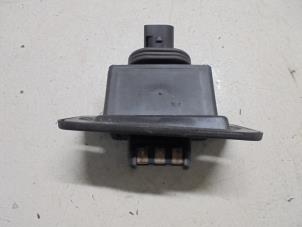 Gebruikte Deurcontact schakelaar Volkswagen Caddy Combi III (2KB,2KJ) 1.2 TSI Prijs € 15,00 Margeregeling aangeboden door Hans Auto Onderdelen