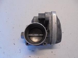 Gebruikte Gasklephuis Volkswagen Polo IV (9N1/2/3) 1.4 FSI 16V Prijs € 40,00 Margeregeling aangeboden door Hans Auto Onderdelen