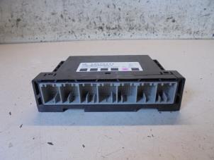 Module Bodycontrol van een Opel Insignia Sports Tourer 2.0 CDTI 16V 130 ecoFLEX 2010