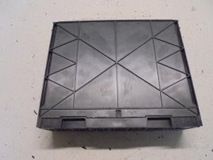 Module Bodycontrol van een Opel Insignia Sports Tourer 2.0 CDTI 16V 130 ecoFLEX 2010