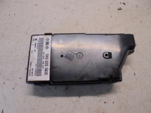 Gebruikte Regelunit Multi Media Volkswagen Polo V (6R) 1.2 TDI 12V BlueMotion Prijs € 20,00 Margeregeling aangeboden door Hans Auto Onderdelen