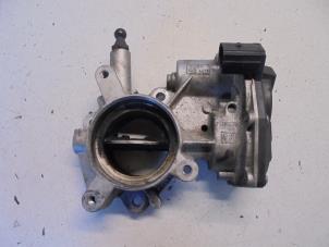 Gebruikte Gasklephuis Opel Insignia Sports Tourer 2.0 CDTI 16V 130 ecoFLEX Prijs € 35,00 Margeregeling aangeboden door Hans Auto Onderdelen