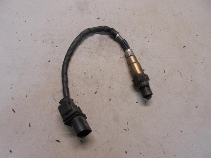 Gebruikte Lambda Sonde Mercedes A (W169) 2.0 A-180 CDI 16V 3-Drs. Prijs € 15,00 Margeregeling aangeboden door Hans Auto Onderdelen