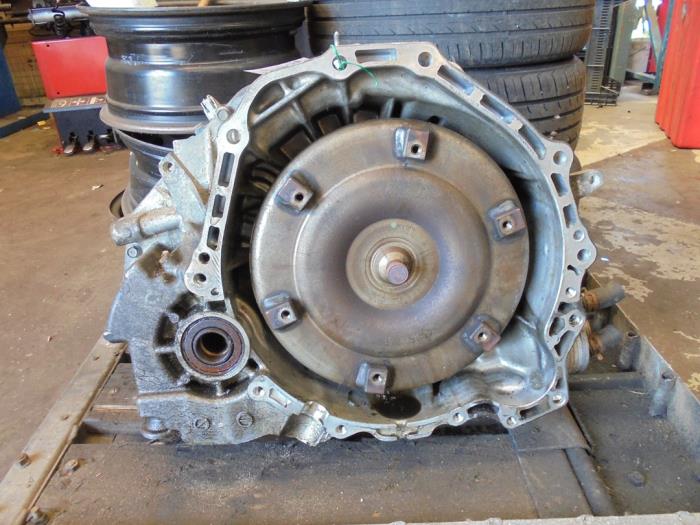 Gebruikte Automaatbak Renault Vel Satis (BJ) 3.5 V6 24V Autom. Prijs € 250,00 Margeregeling aangeboden door Hans Auto Onderdelen