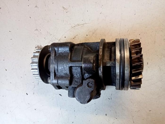 Gebruikte Servopomp Volkswagen Touareg (7LA/7L6) 5.0 TDI V10 Prijs € 125,00 Margeregeling aangeboden door Hans Auto Onderdelen