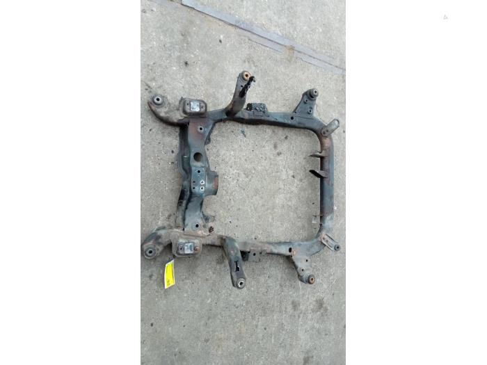 Gebruikte Subframe Opel Zafira (F75) 2.2 16V Prijs € 50,00 Margeregeling aangeboden door Hans Auto Onderdelen