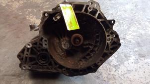 Gebruikte Versnellingsbak Opel Corsa D 1.3 CDTi 16V ecoFLEX Prijs € 70,00 Margeregeling aangeboden door Hans Auto Onderdelen