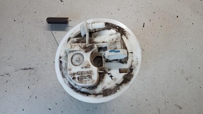 Gebruikte Tank element Pomp Renault Scénic I (JA) 1.6 16V Prijs € 30,00 Margeregeling aangeboden door Hans Auto Onderdelen