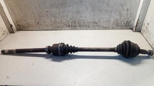 Gebruikte Aandrijfas rechts-voor Citroen C8 (EA/EB) 2.0 HPi 16V Prijs € 50,00 Margeregeling aangeboden door Hans Auto Onderdelen