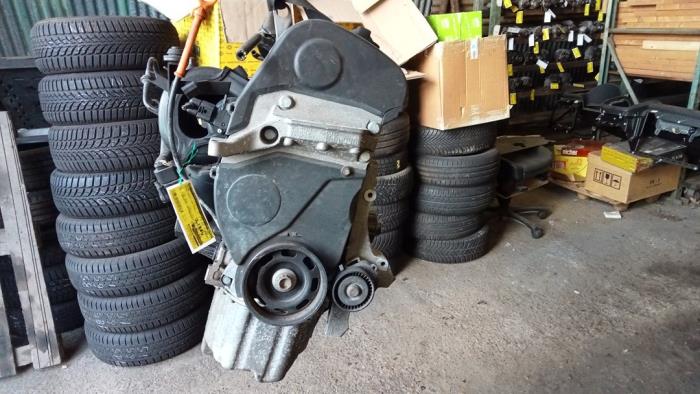 Gebruikte Motor Skoda Fabia (6Y5) 1.4i 16V Prijs € 200,00 Margeregeling aangeboden door Hans Auto Onderdelen