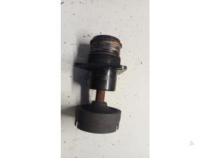 Gebruikte Dynamo poelie Ford Focus C-Max 1.8 TDCi 16V Prijs € 35,00 Margeregeling aangeboden door Hans Auto Onderdelen