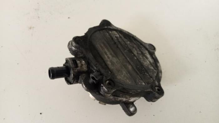 Gebruikte Vacuumpomp (Benzine) Audi A6 (C6) 3.2 V6 24V FSI Quattro Prijs € 25,00 Margeregeling aangeboden door Hans Auto Onderdelen