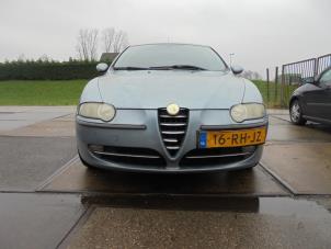 Gebruikte Voorbumper Alfa Romeo 147 (937) 1.6 Twin Spark 16V Prijs € 65,00 Margeregeling aangeboden door Hans Auto Onderdelen