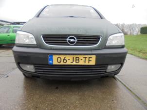 Gebruikte Voorbumper Opel Zafira (F75) 2.2 16V Prijs € 40,00 Margeregeling aangeboden door Hans Auto Onderdelen